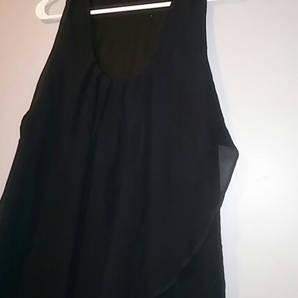 Flowy tank